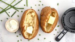 how to convert oven baked potato recipe to air fryer time and temp