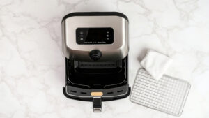 Instant Vortex Plus air fryer toaster oven review who is it best for
