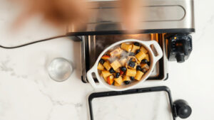 how to reheat restaurant leftovers in toaster oven without drying out