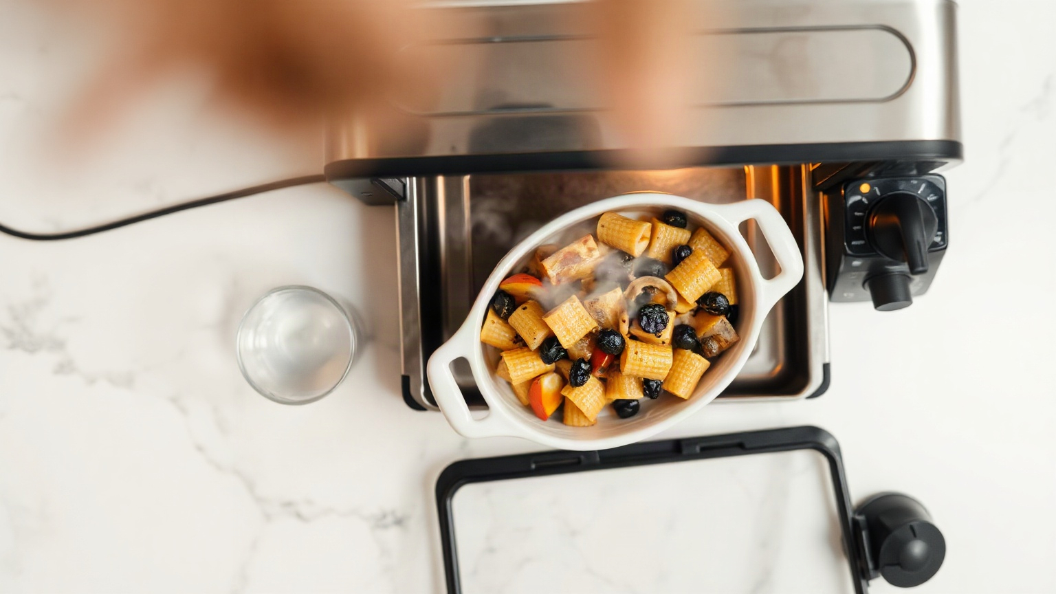 how to reheat restaurant leftovers in toaster oven without drying out